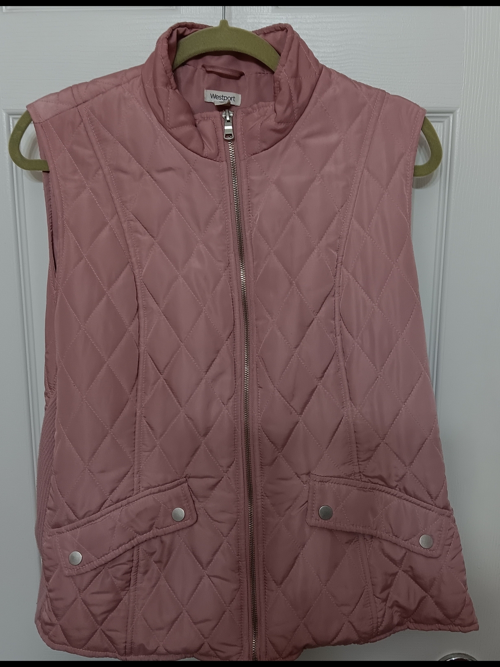 Westport Quilted Sleeveless Vest in Dusty Pink
